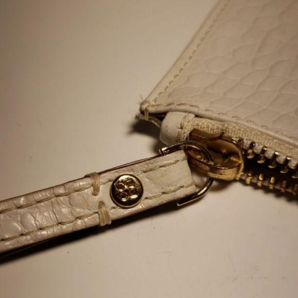 Kate Spade Leather Animal Embossed Pouch Wristlet - Picture 3 of 7